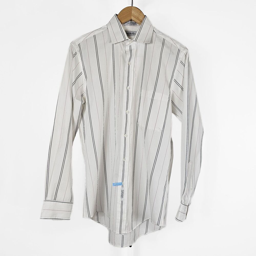 Saks Fifth Avenue Men's White Striped Cotton Button Down size 15-33 small medium